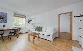 Beautiful Apartment In Wroclaw For 4 People By Rent Like Home